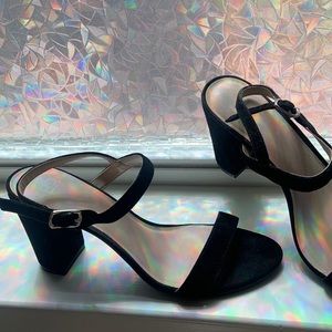 Black strappy heals - BP.